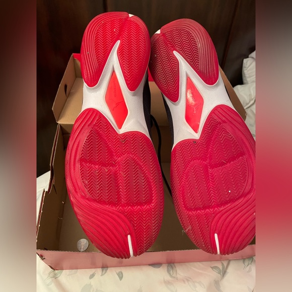 Jordan Flight Tradition sneakers - Picture 3 of 4